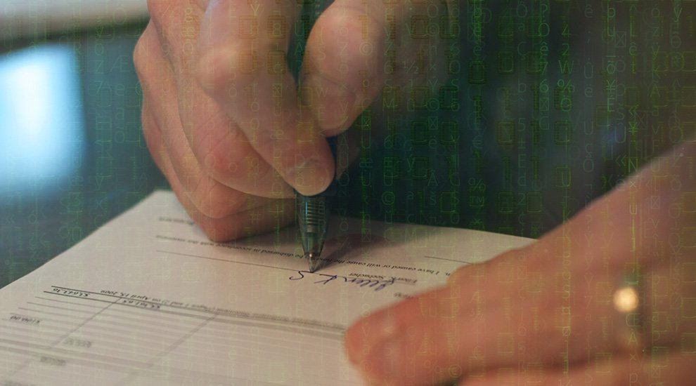 A Lawyer’s Perspective: Can Smart Contracts Exist Outside the Legal Structure?